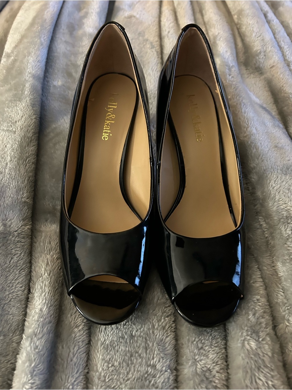 Black Patent Peep-Toe Women's Pumps